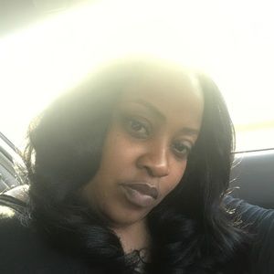 Meet your Posher, Keila